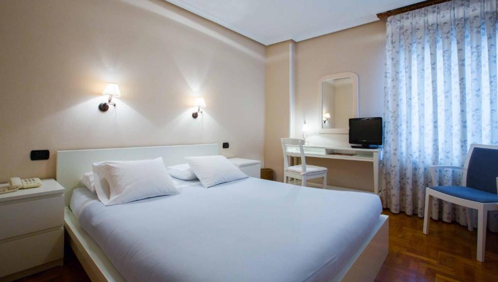 Hotel Casa Camila, Oviedo – Updated 2022 Prices