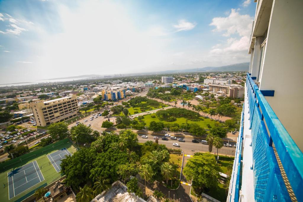 Nespecifikovaný výhled na destinaci Kingston nebo výhled na město při pohledu z hotelu