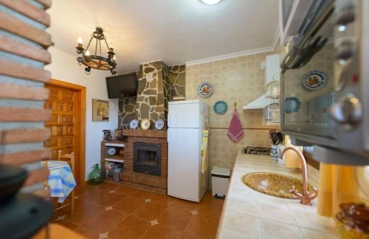Kuchyňa alebo kuchynka v ubytovaní Casa Muñoz Acosta