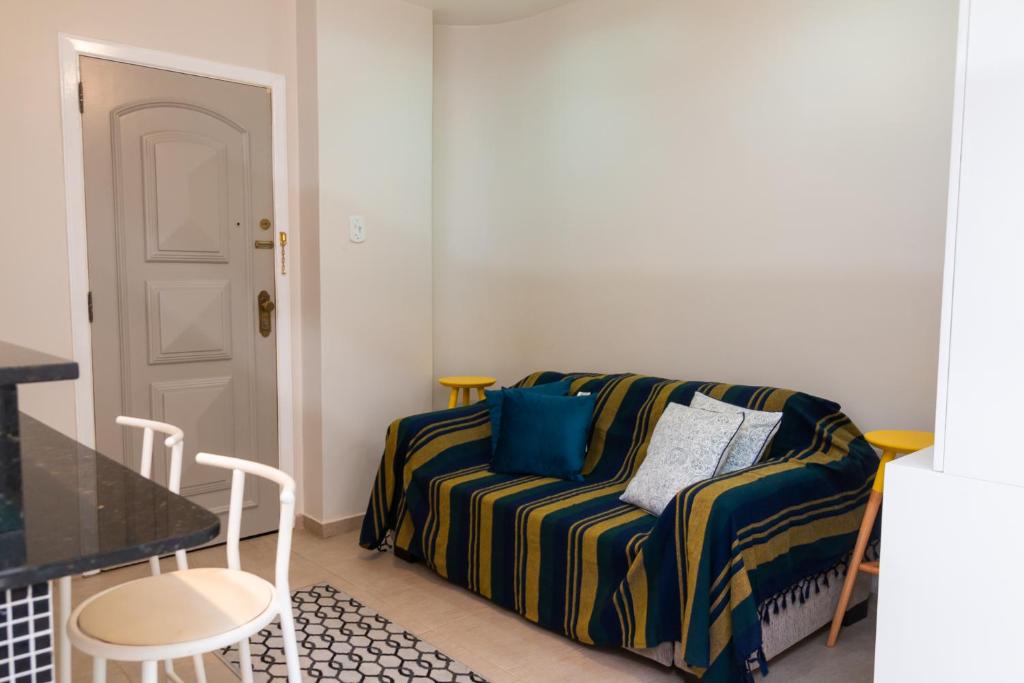  MARAVILHOSO STUDIO EM COPACABANA (4 PAX)