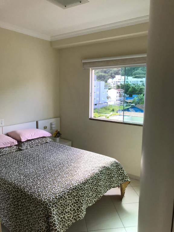  Apartamento em bombas