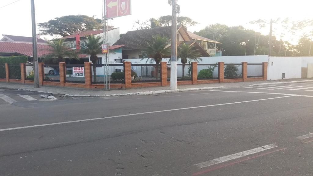  CASA 50 MTS PRAIA PROX BETO CARREIRO