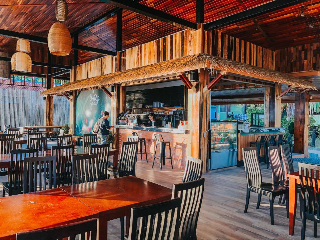 Restaurace v ubytování U Rip Resort Phi Phi Hotel
