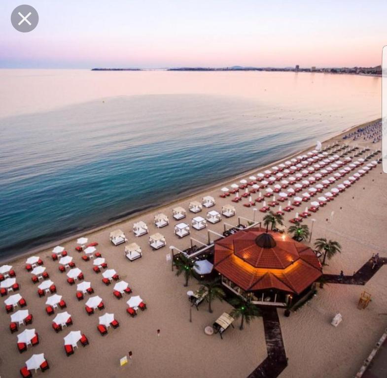 Booking.com: Апартамент Penthaus Cacao Beach , Слънчев бряг, България - 5  Отзиви на гости . Резервирайте своя хотел сега!