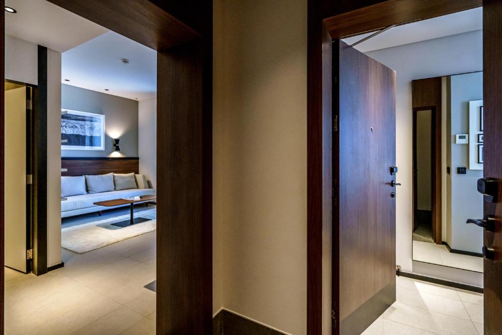 FORM Hotel Al Jaddaf, Dubai, a Member of Design Hotels - Resim 32