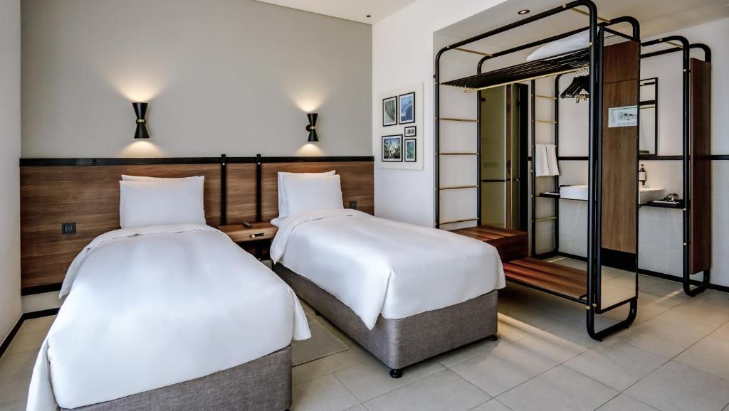 FORM Hotel Al Jaddaf, Dubai, a Member of Design Hotels - Resim 24