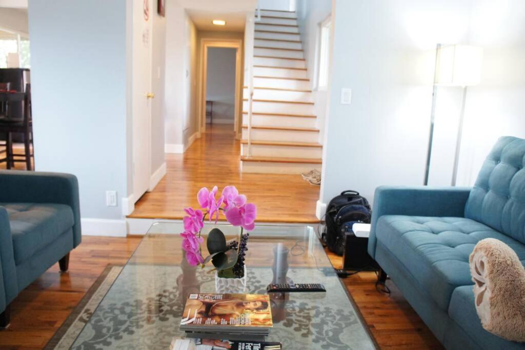 Gambar di galeri bagi Cozy House Disneyland Neighbor di Cypress