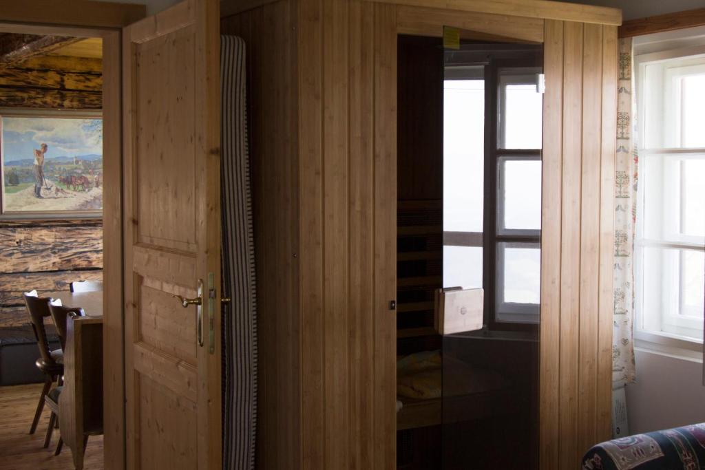 Fotografie z fotogalerie ubytování Apartments im Almhaus Bachler v destinaci Gundisch