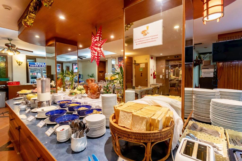 Thipurai Beach Hotel - Resim 41