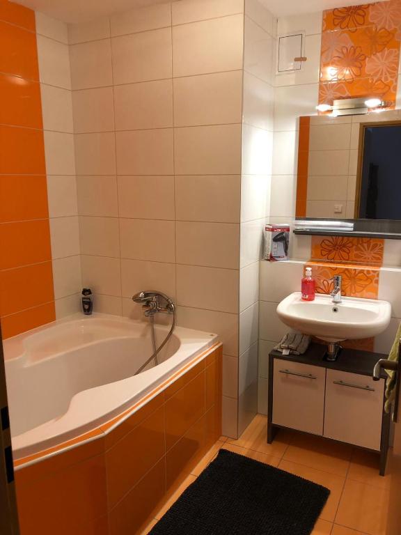 Fotografie z fotogalerie ubytování Apartment am Schlosspark v destinaci Cheb