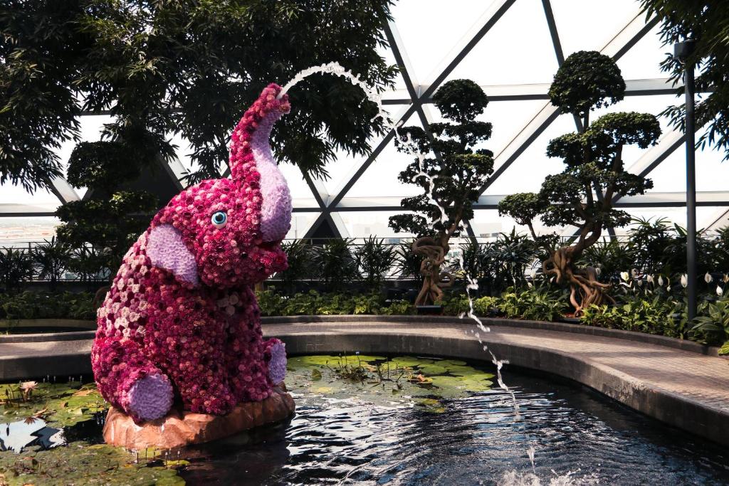 Crowne Plaza Changi Airport by IHG photo