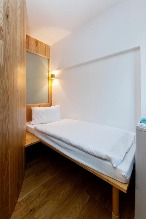 Hotel Wolf - Resim 17