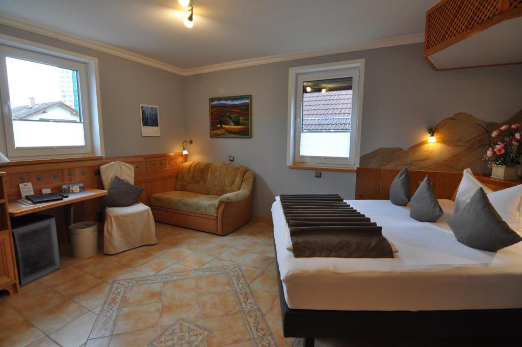 Hotel Blumenbach - 18