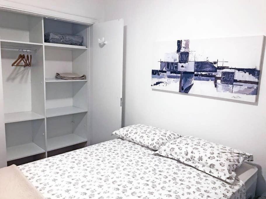  Paulista Brigadeiro Apartment by BnbHost