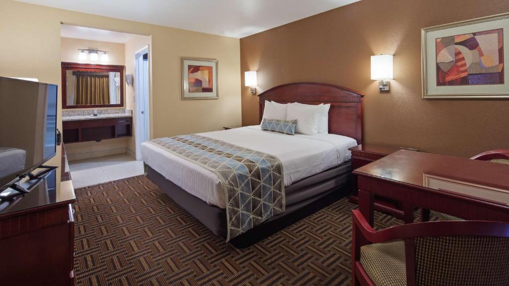 Best Western Pasadena Inn photo