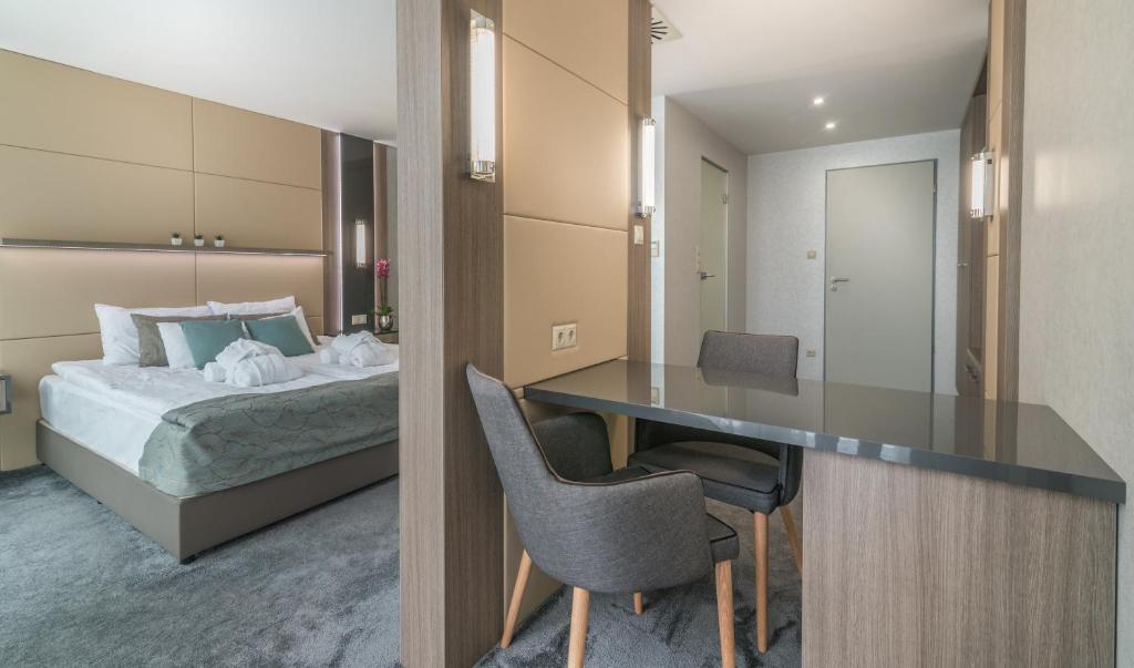 Hotel Zena Beauty & Shopping Center - Resim 25