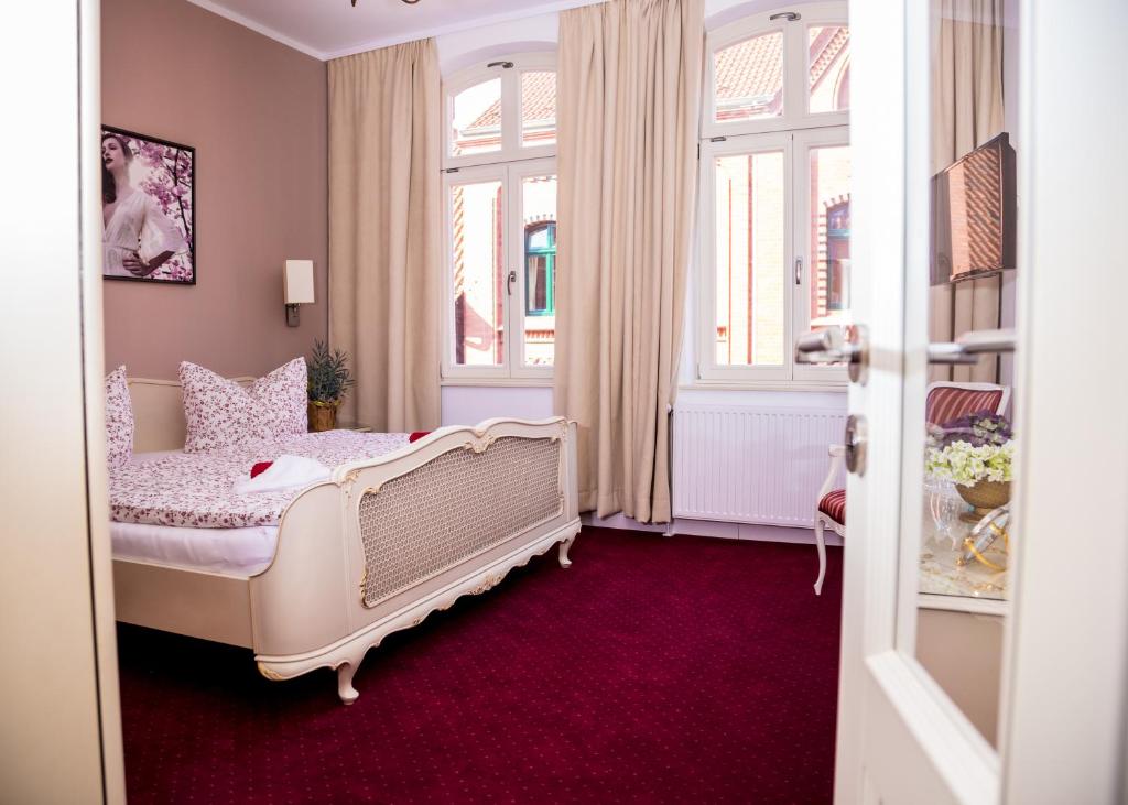 Boutique Hotel ma maison - Double Room With Private Bathroom