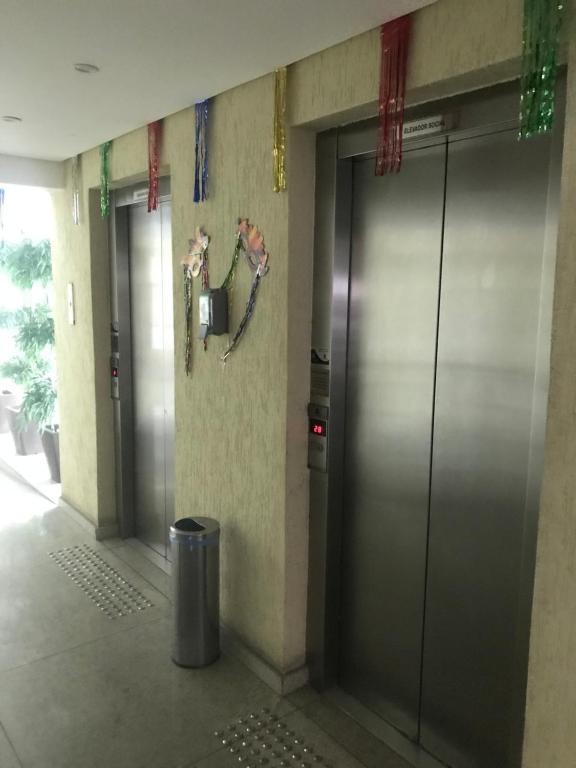  Golden Home Shopping Flat