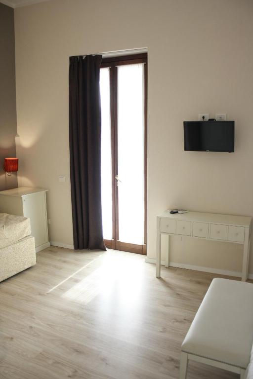 A television and/or entertainment centre at Cascina Volta