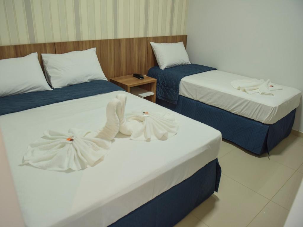  AUTO HOTEL BLUE