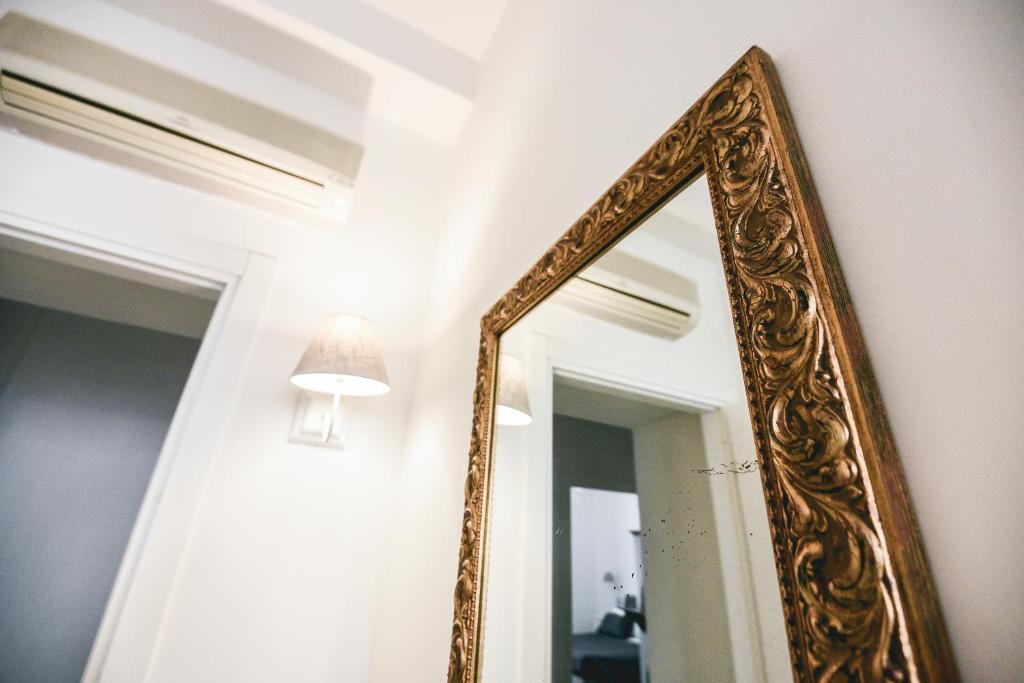 Angolo di Roma Guest house - Double Room With Private Bathroom