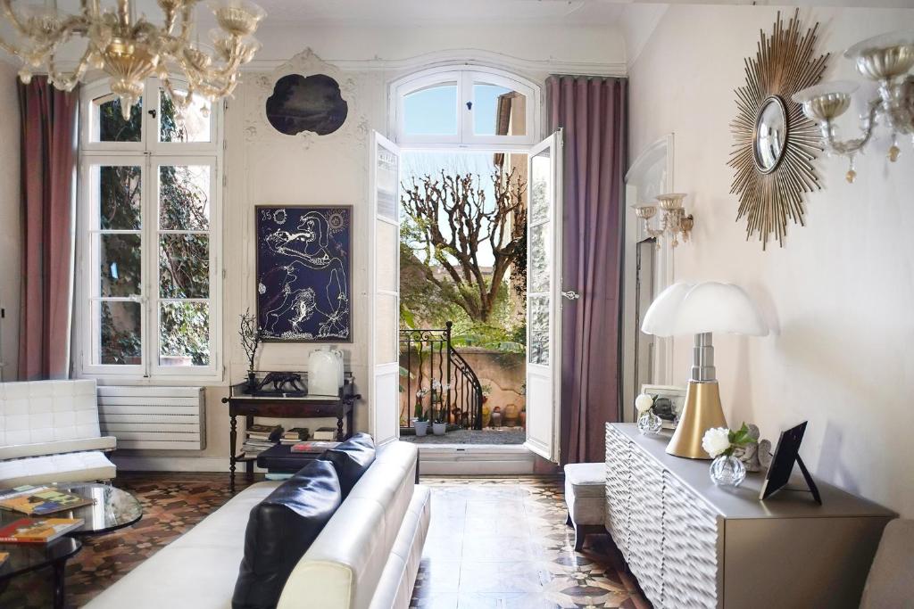 Hôtel Particulier Le 28 - Spa & Art Luxury Design by Alain Ducasse - Resim 31