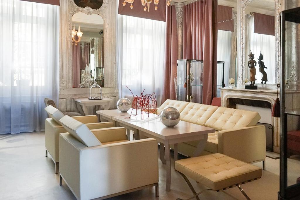 Hôtel Particulier Le 28 - Spa & Art Luxury Design by Alain Ducasse - Resim 20