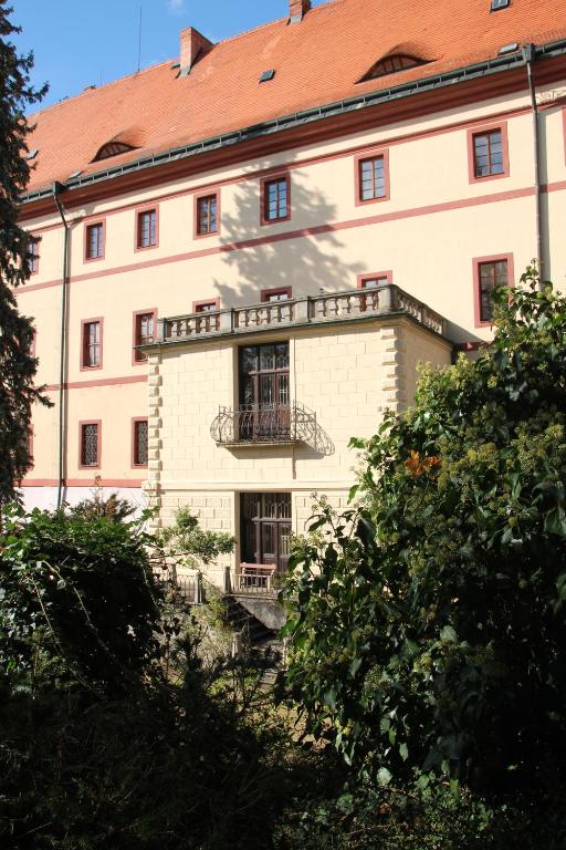Budynek, w którym mieści się pensjonat