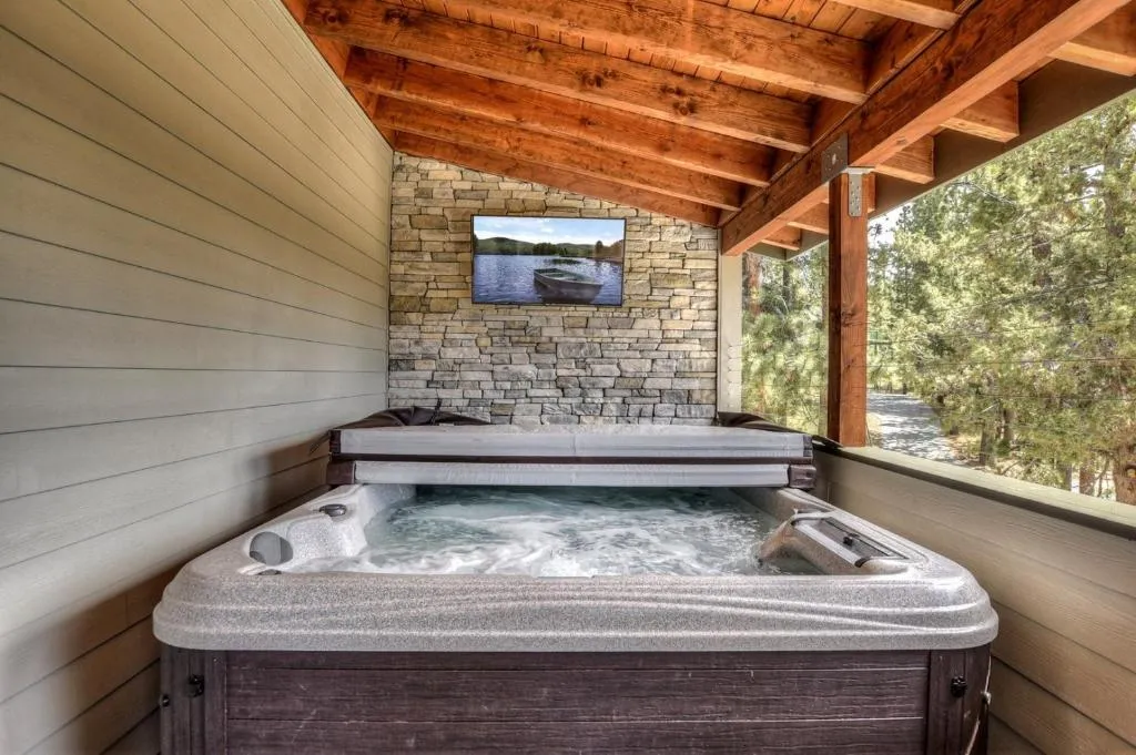 001 Living The Dream Cabin, Big Bear Lake, Statele Unite ale Americii