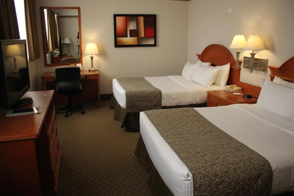 Ramada by Wyndham Edmonton South - Resim 38