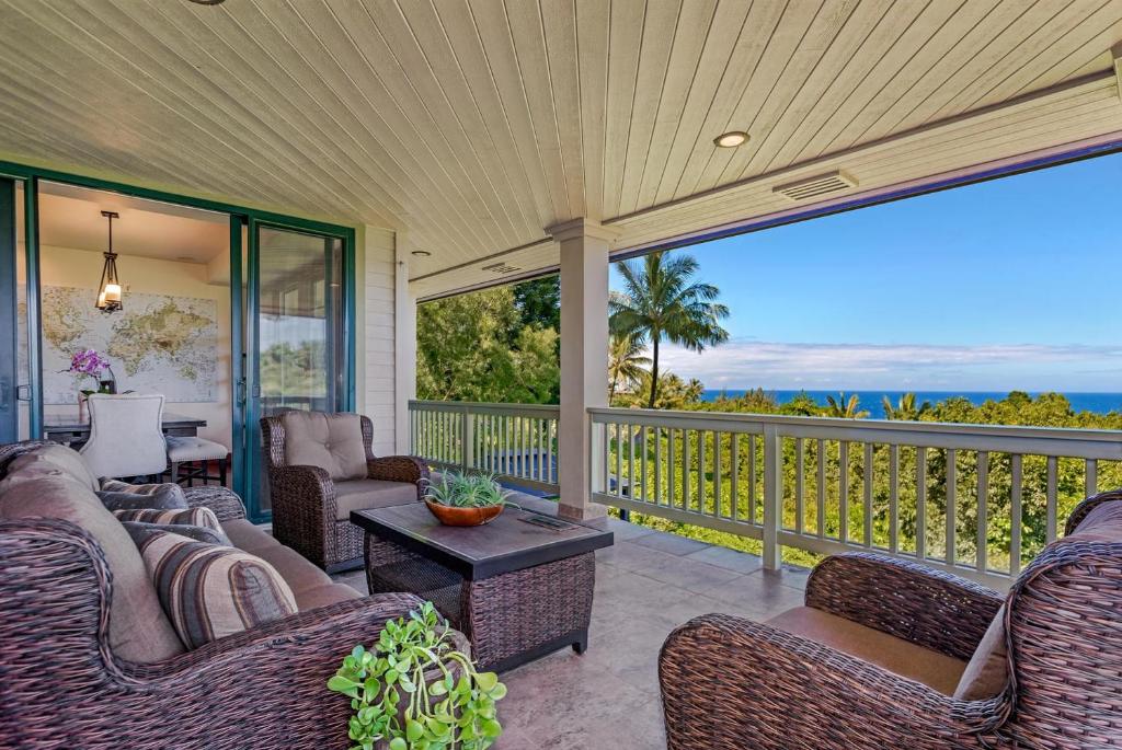 Mauna Pua A 7 bedroom Kauai Vacation Rental home, Princeville