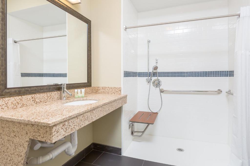 Staybridge Suites Seattle - Fremont by IHG photo