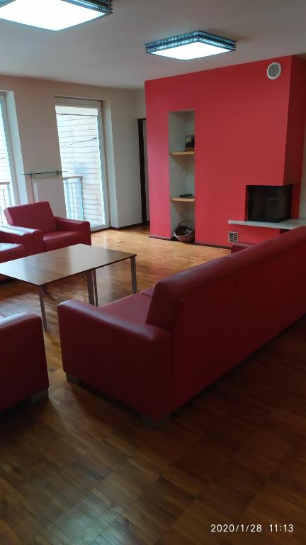 Posedenie v ubytovaní Zawoja1560 Apartamenty przy Aptece