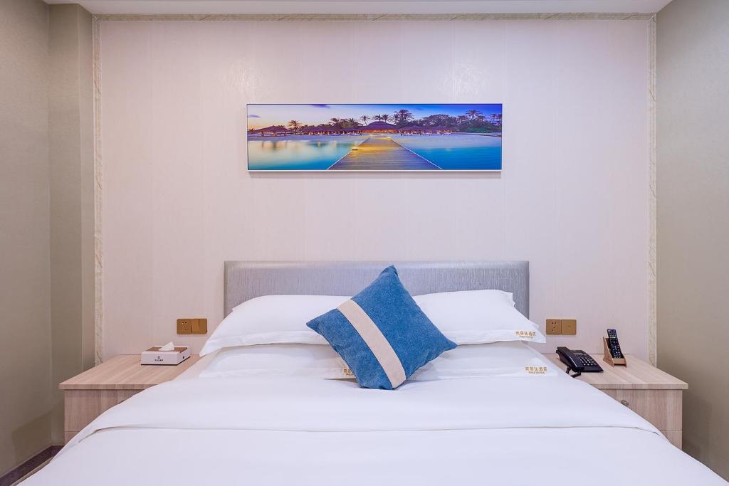 Frida Hotels Guangzhou Baiyun International airport - 豪华王室
