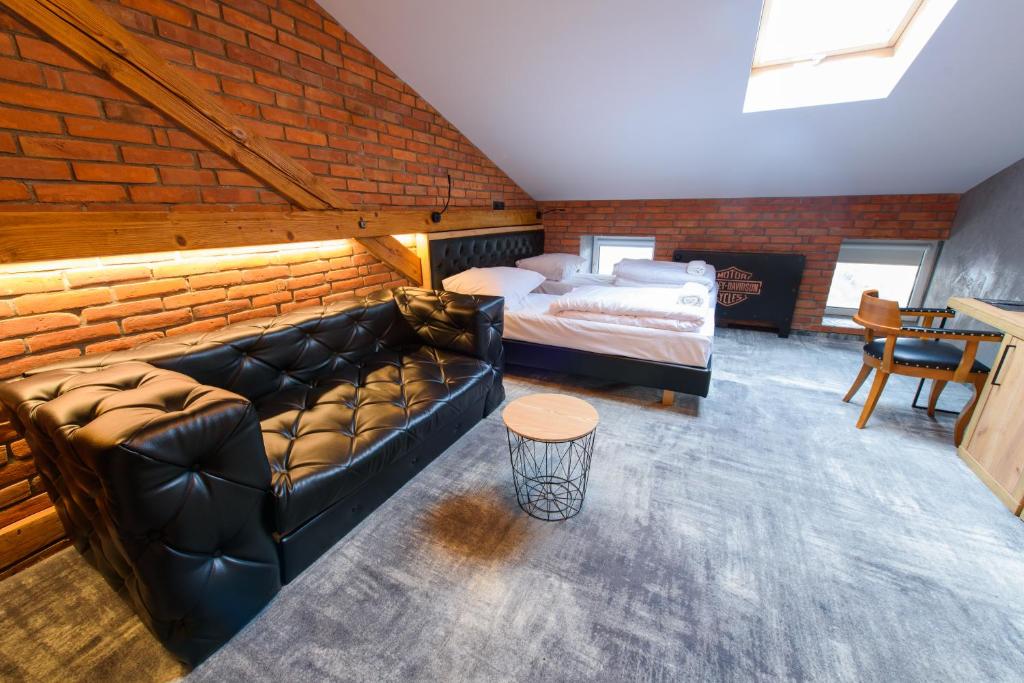 Lord Jack Apartments - 