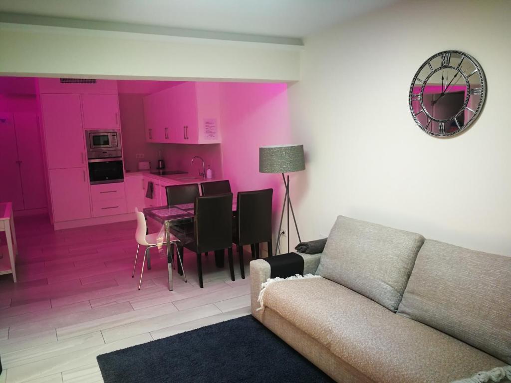 Kuchnia lub aneks kuchenny w obiekcie Cozy Luxury