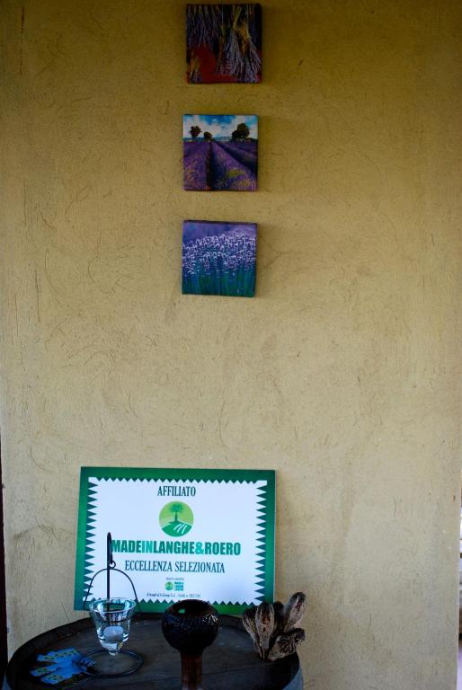 Certifikát, hodnocení, plakát nebo jiný dokument vystavený v ubytování Ecolodge Langhe
