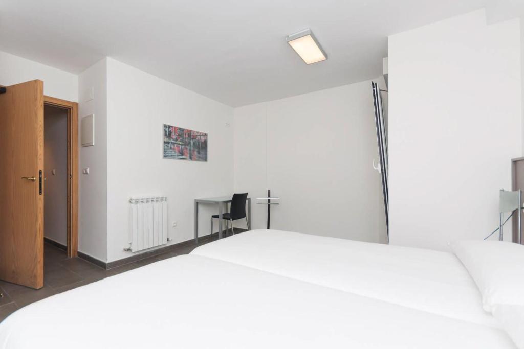 Ulia B - Local Rentss, San Sebastián – Updated 2023 Prices