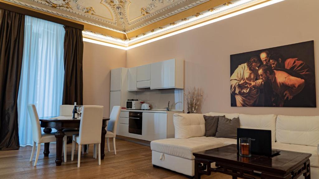 Duca di Sarro le Suites - Apartment With Balcony