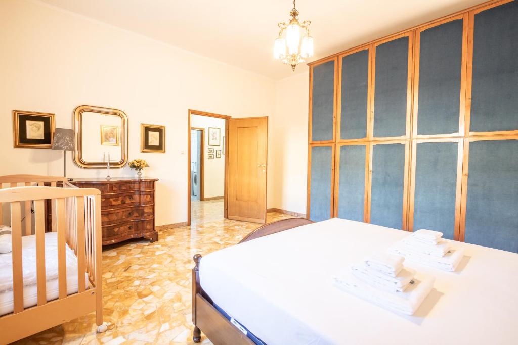 Postel nebo postele na pokoji v ubytování Realkasa Montagnola Apartment