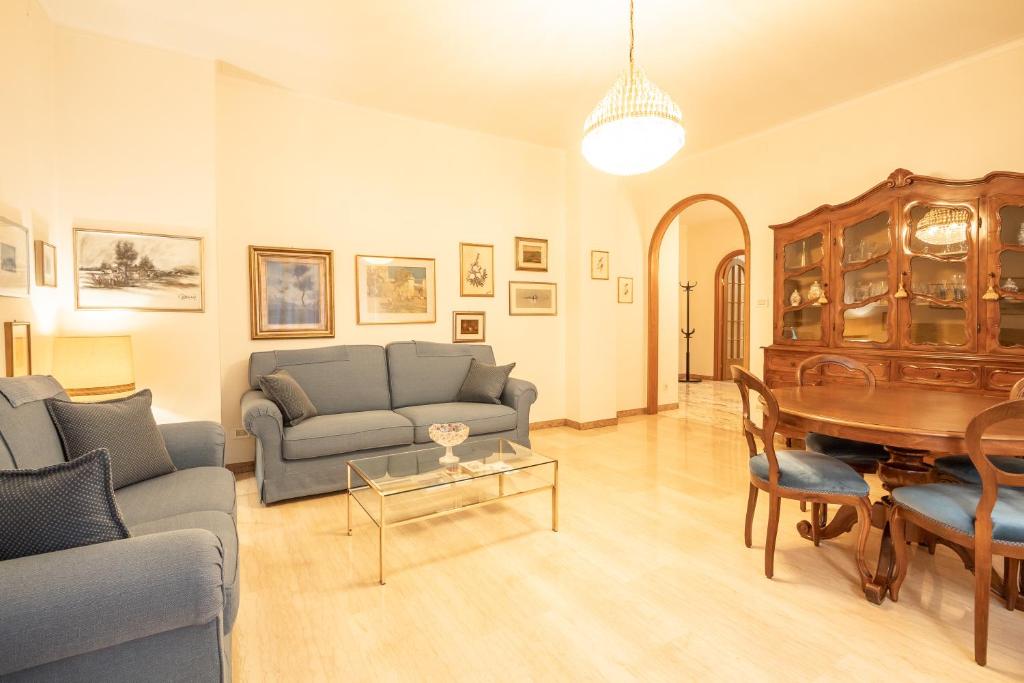 Posezení v ubytování Realkasa Montagnola Apartment