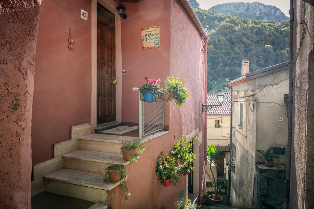 Nespecifikovaný výhled na hory nebo výhled na hory při pohledu z bed and breakfast
