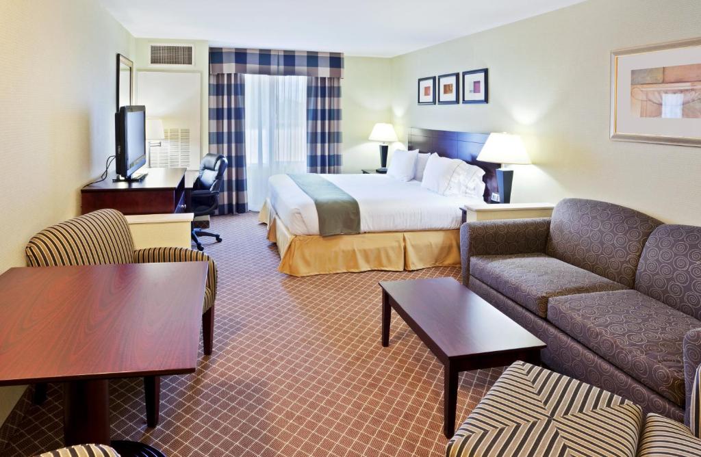 Posezení v ubytování Holiday Inn Express Hotel & Suites Chehalis - Centralia by IHG