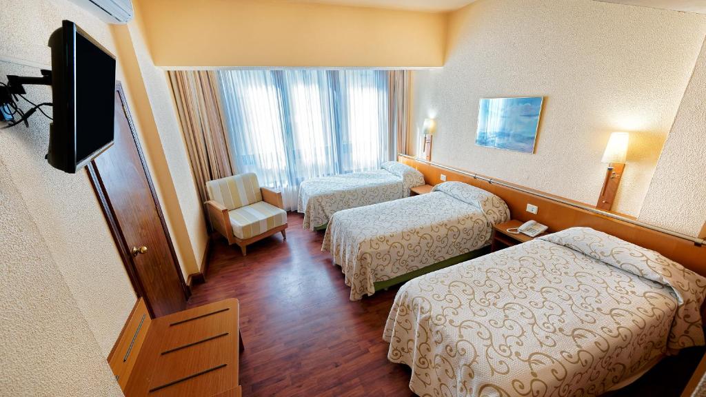 BULL Astoria, Las Palmas de Gran Canaria – Precios ...