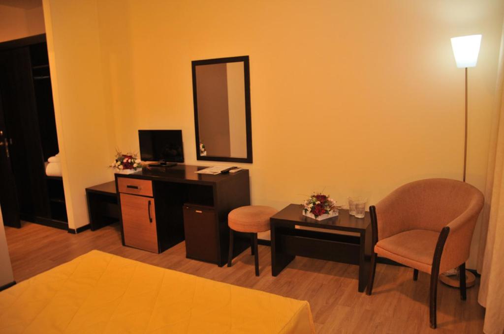 TV a/nebo společenská místnost v ubytování Hotel Nord