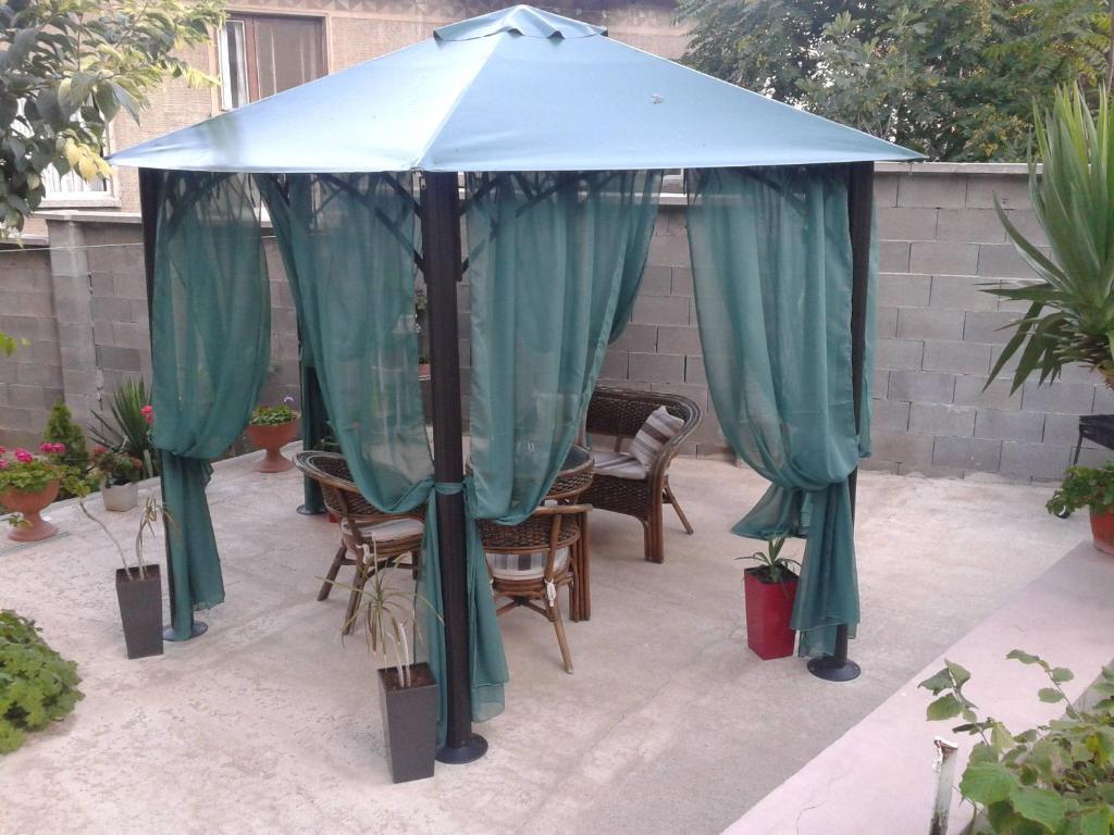 Patio nebo venkovní prostory v ubytování VENIS hotel