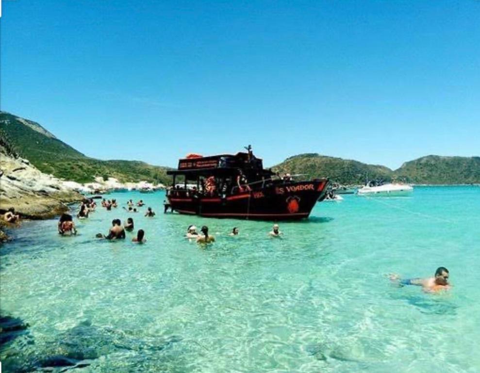  Arraial do Cabo Golden Lake