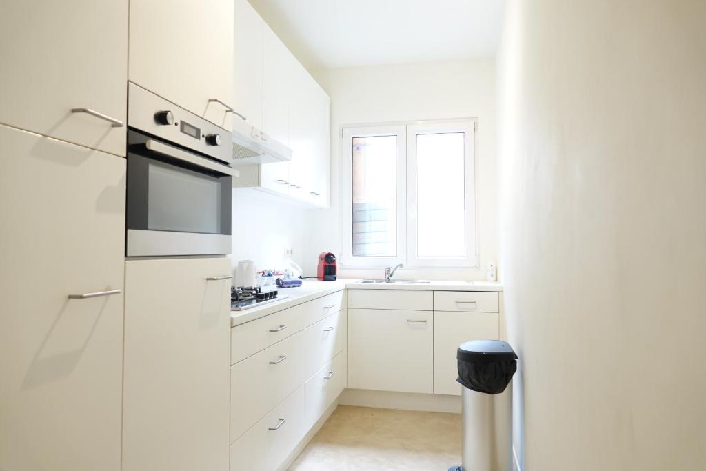 Cucina o angolo cottura di The View - spacious 2 bdr appt in with view