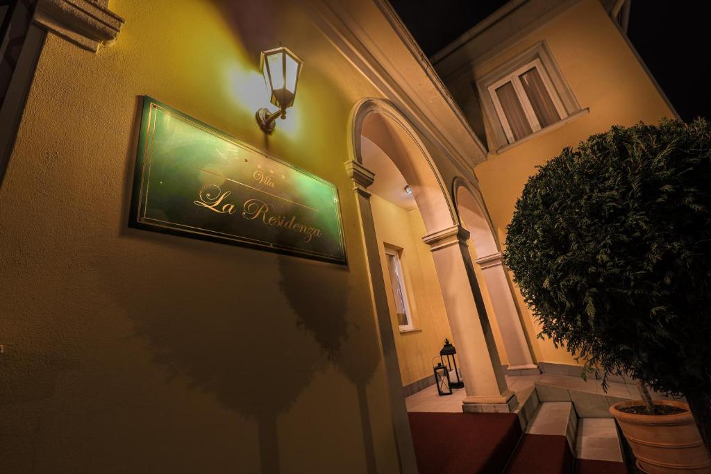 Hotel La Residenza - Housity