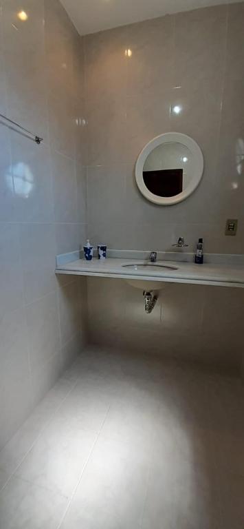  Linda casa 3 quartos 1 suíte e piscina RESERVE JÁ PARA OS PRÓXIMOS FERIADOS